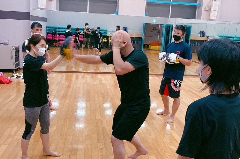 0B967A18-2542-4264-9F83-7B3BCD7BD20B