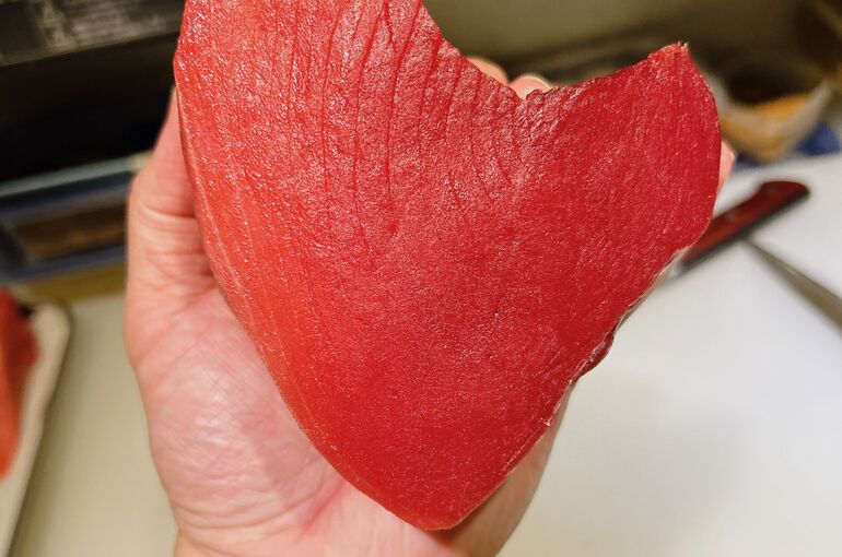 6C55F23F-10B2-4140-92E9-8166649F0199