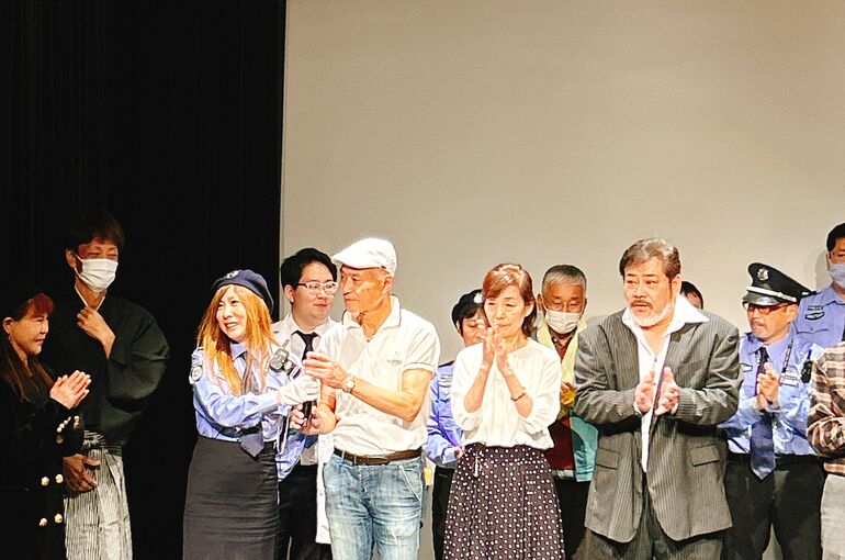 C12A74B2-9C11-455F-9BCD-361D72155F90