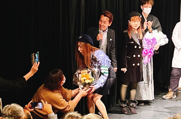 809001FB-9703-48D2-85B0-699A85FC679A