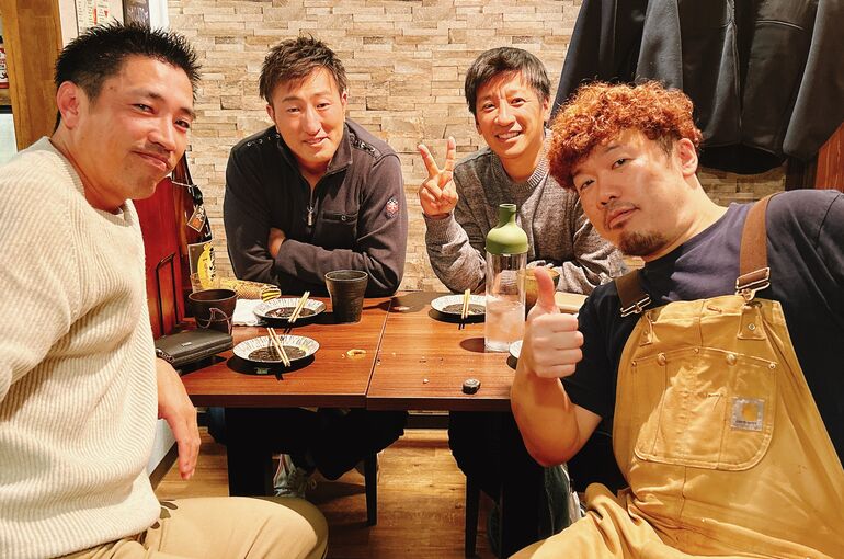 3E5BE5A8-1524-41D5-AE1C-8BD84CD7F91D